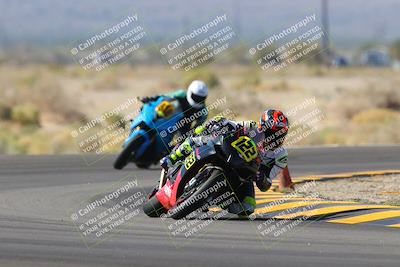 media/Oct-30-2022-CVMA (Sun) [[fb421c3cec]]/Race 11 Amateur Supersport Open/